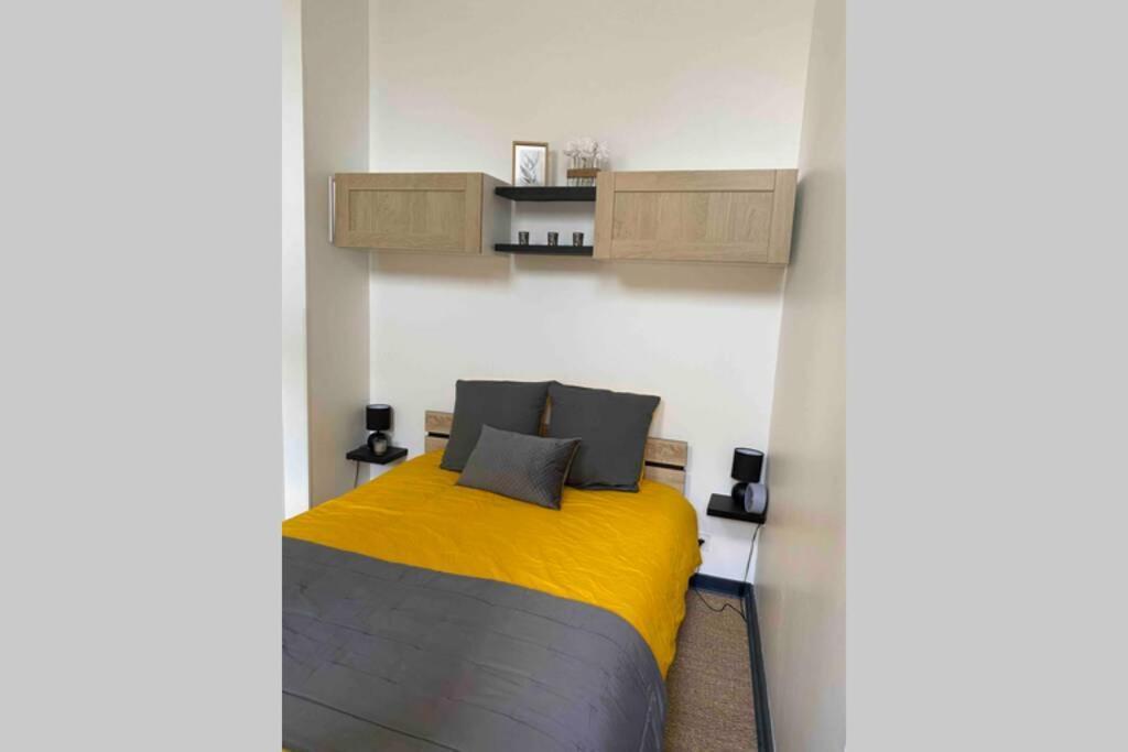 Appartement Centre De Moulins Moulins  Esterno foto