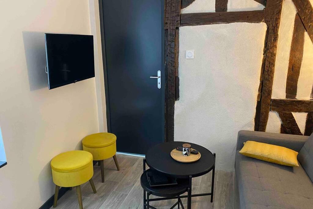 Appartement Centre De Moulins Moulins  Esterno foto